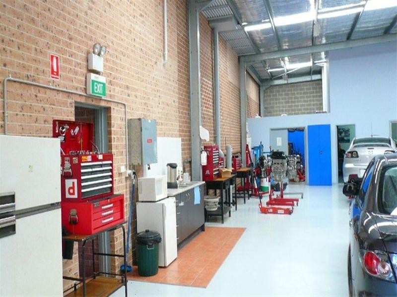 Level 1 134 Beaconsfield Road, Revesby NSW 2212