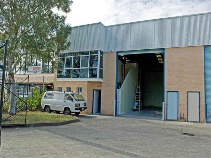 1/15 Deadman Road, Moorebank NSW 2170