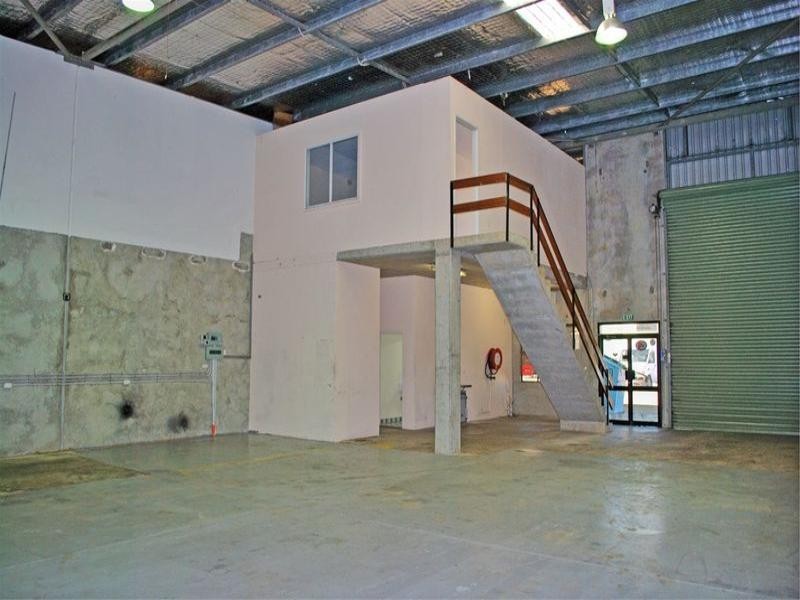 13/8 – 10 Deadman Road, Moorebank NSW 2170