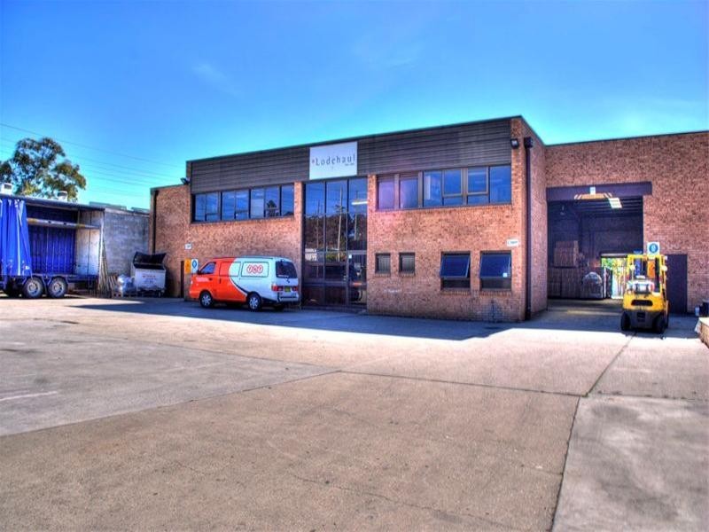 4 Powdrill Road, Prestons NSW 2170