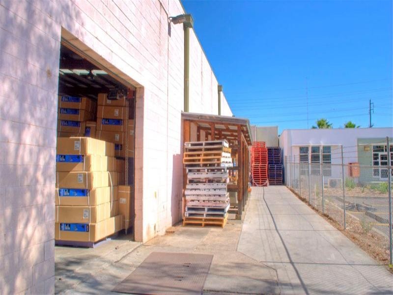 4 Powdrill Road, Prestons NSW 2170