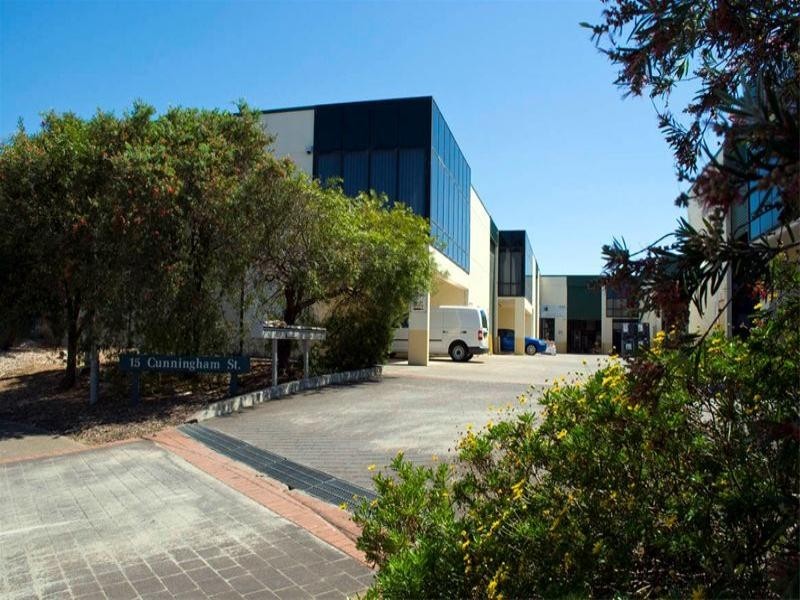 Units 3, 4 & 5/15 Cunningham Street, Moorebank NSW 2170