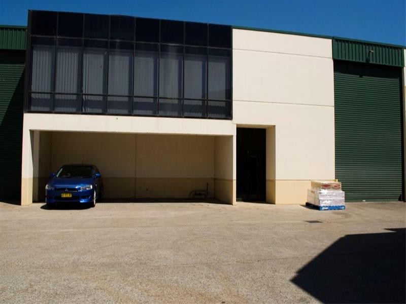 Units 3, 4 & 5/15 Cunningham Street, Moorebank NSW 2170