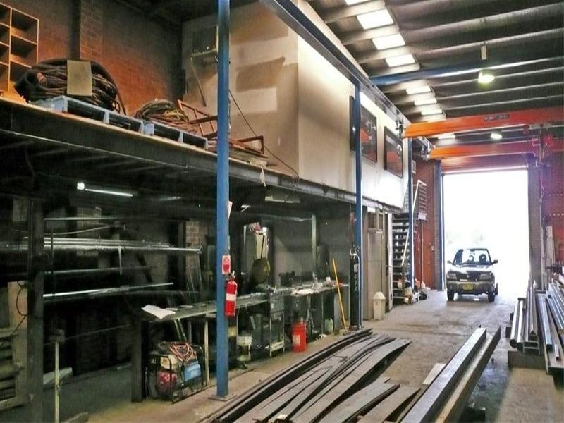 7e/4 Louise Avenue, Ingleburn NSW 2565