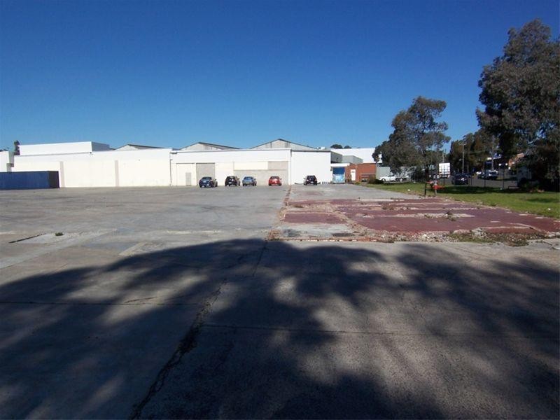 6 The Crescent, Kingsgrove NSW 2208