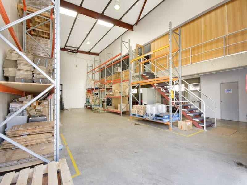 24/10 Yalgar Road, Kirrawee NSW 2232