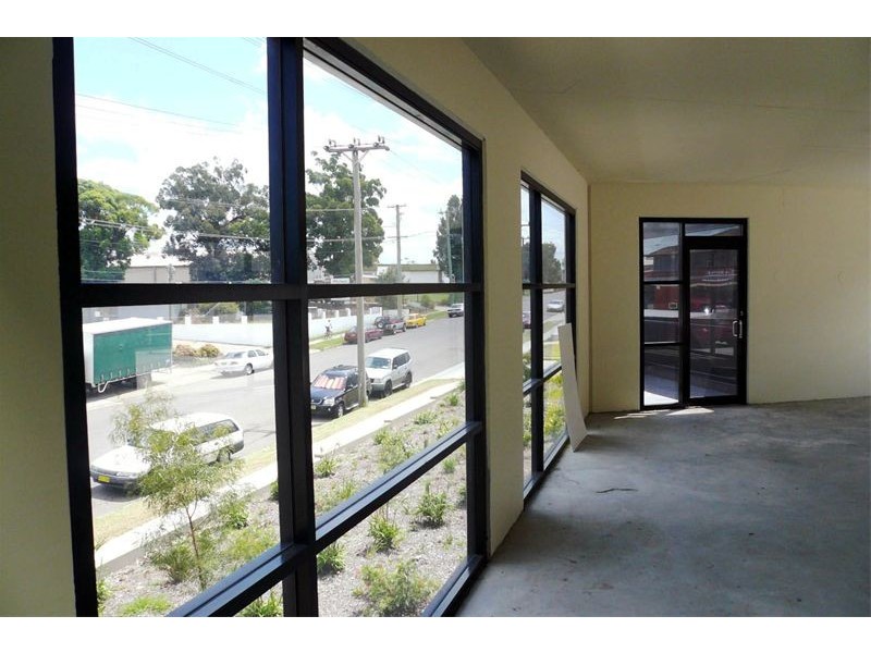 3 Kelso Crescent, Moorebank NSW 2170