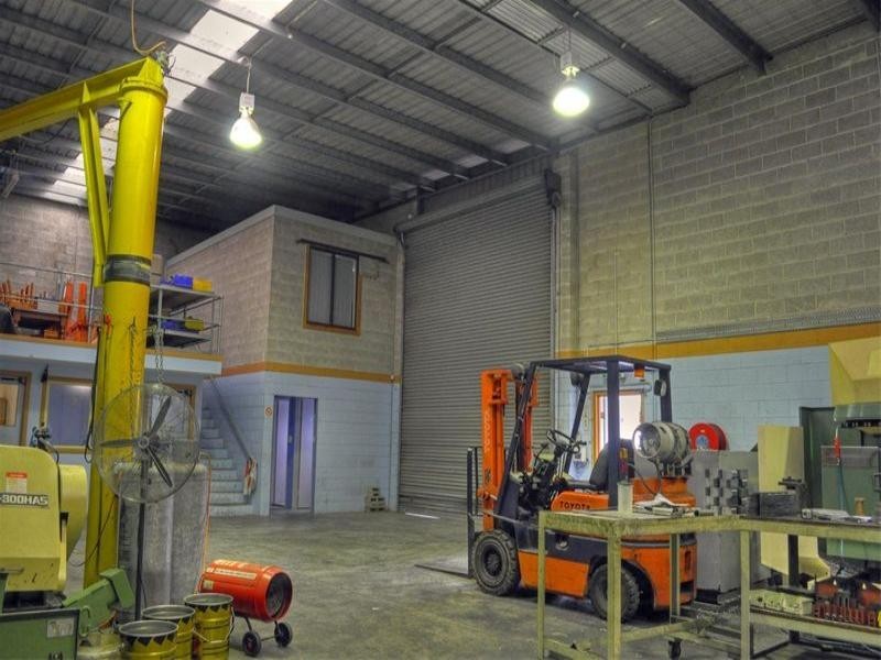 4/10 Saggartfield Road, Minto NSW 2566