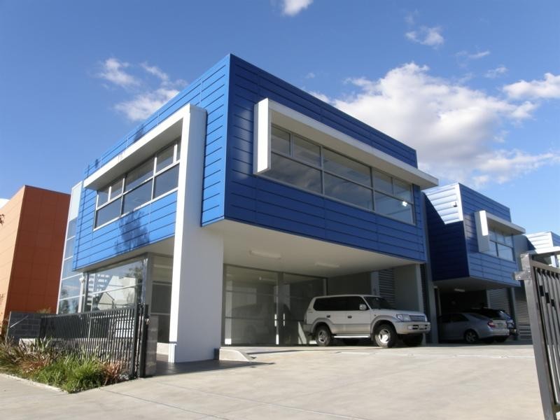 2/352 Chisholm, Regents Park NSW 2143