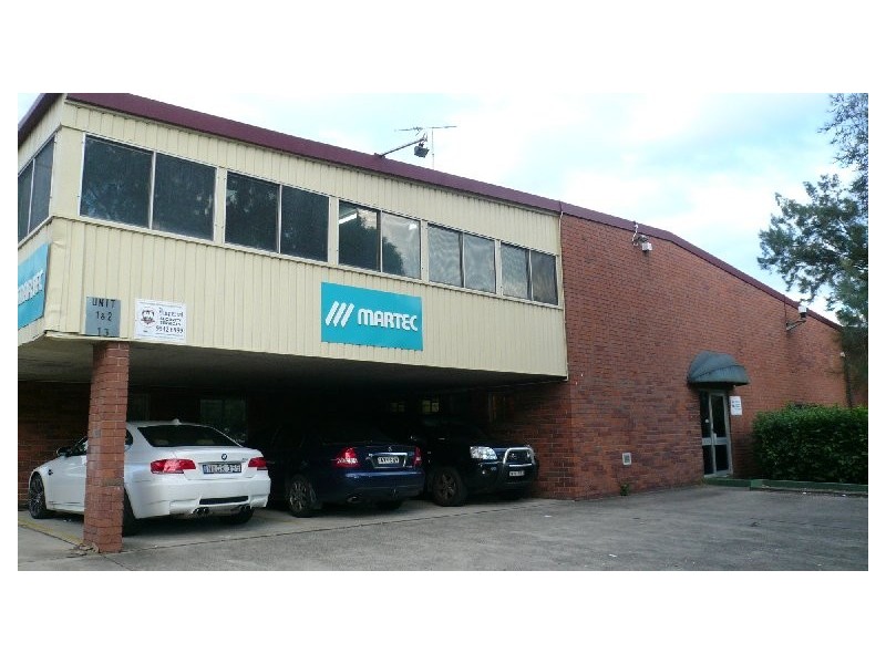 1&2/13 Garema Circuit, Kingsgrove NSW 2208