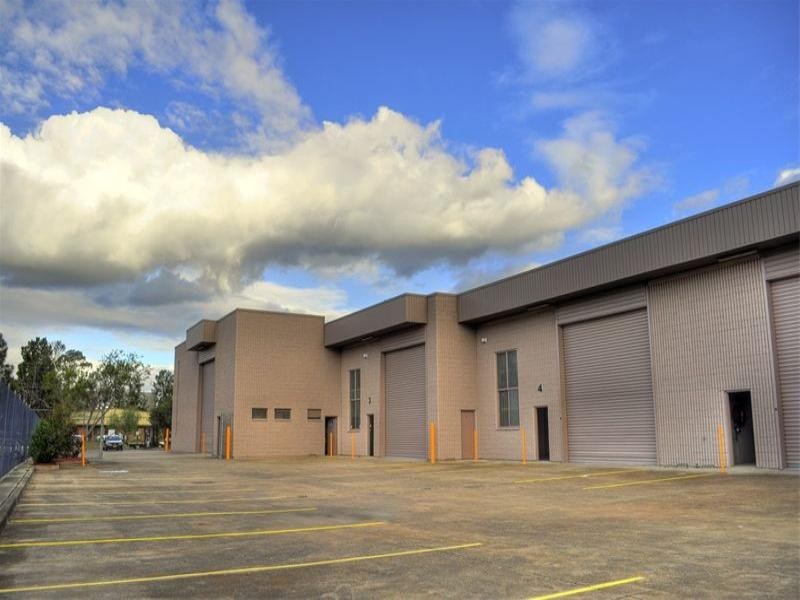 14 York Road, Ingleburn NSW 2565