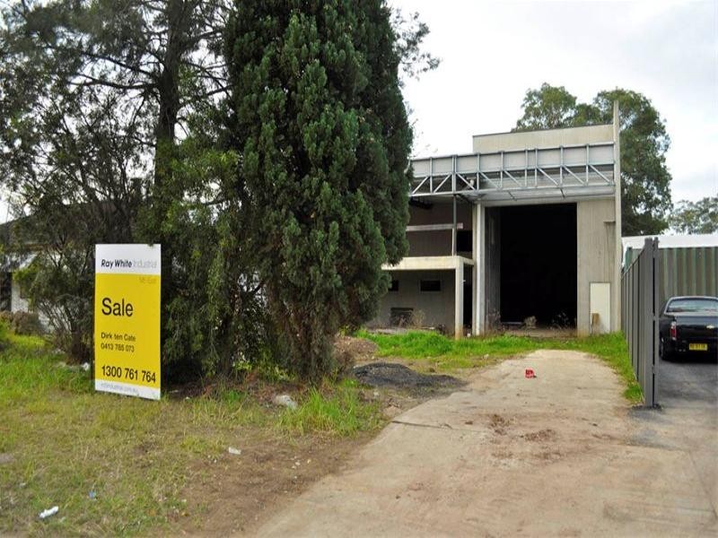 3&5 Louise Avenue, Ingleburn NSW 2565