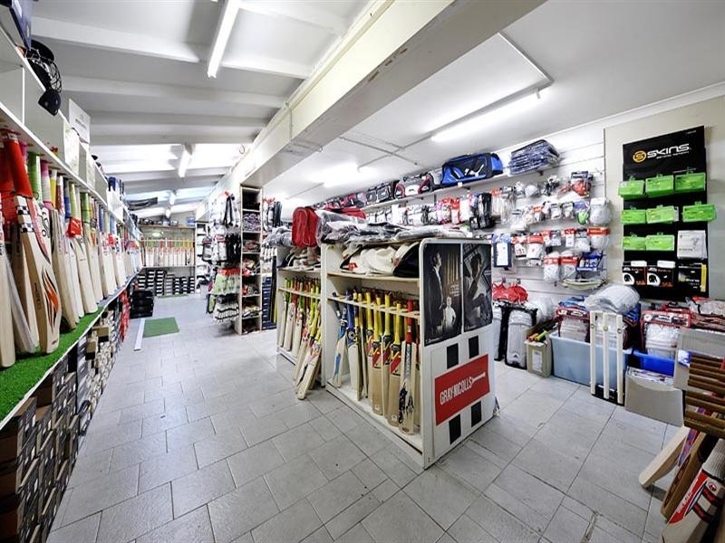 1/5 Swaffham Road, Minto NSW 2566