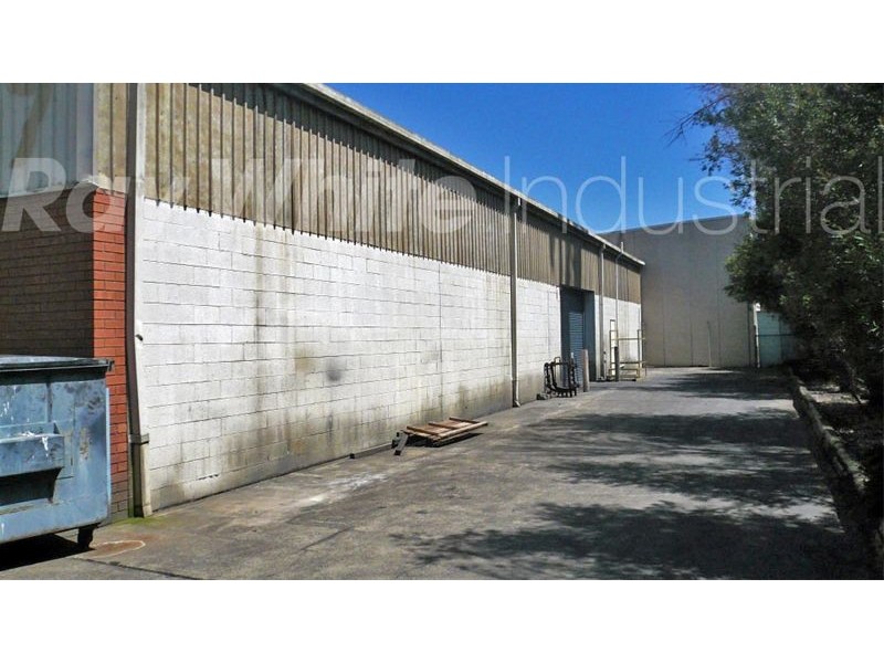 9/12-14 Riverside Drive, Chipping Norton NSW 2170