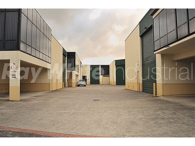 3/15 Cunningham Street, Moorebank NSW 2170