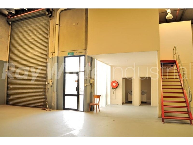 3/15 Cunningham Street, Moorebank NSW 2170