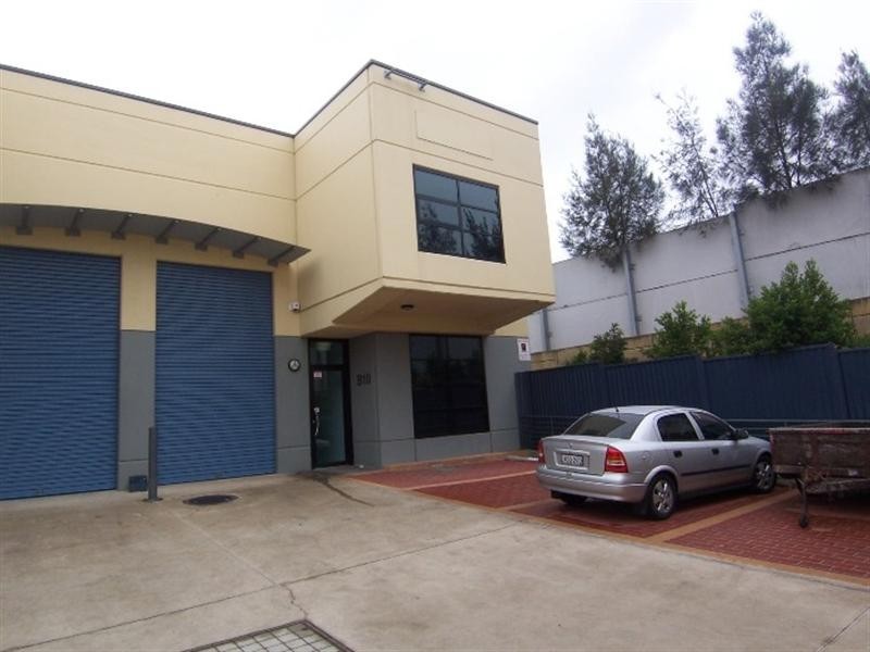 B10/15 Forrester Street, Kingsgrove NSW 2208