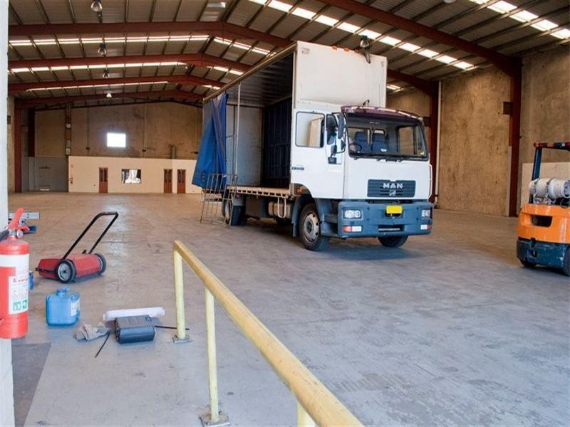 16 Pembury Road, Minto NSW 2566