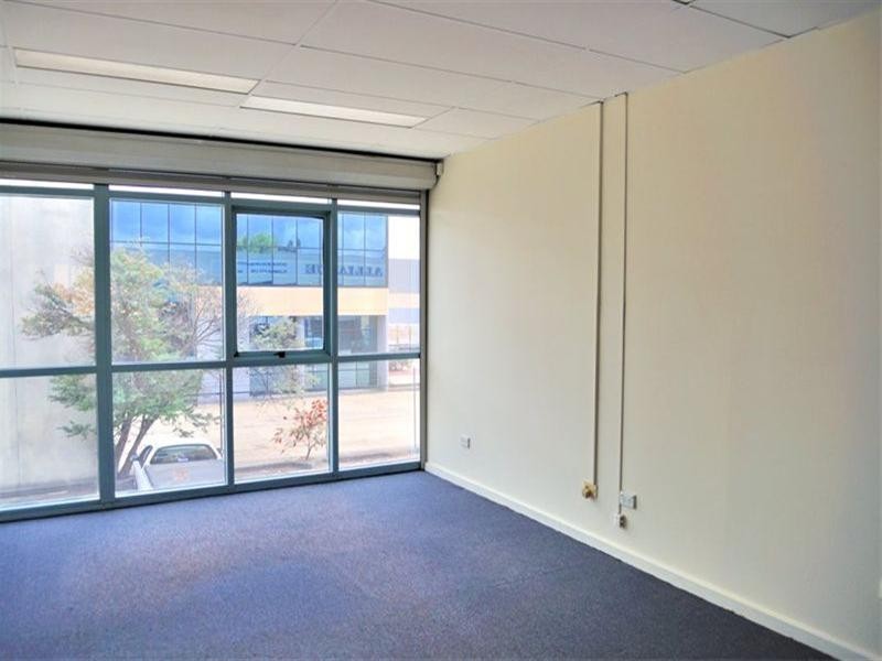 2&4/15 Deadman Road, Moorebank NSW 2170