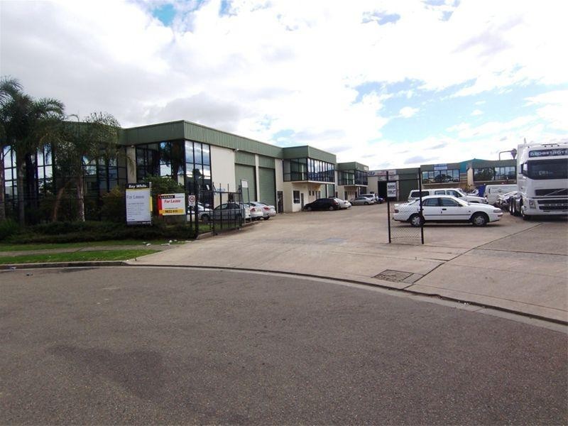 8/8-10 Deadman Road, Moorebank NSW 2170