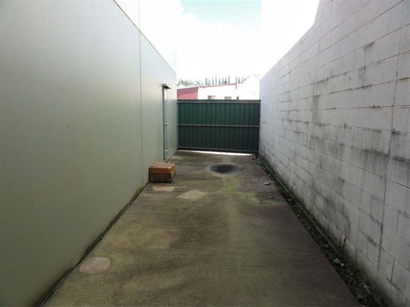 33 Barry Avenue- Mortdale/, Peakhurst NSW 2210