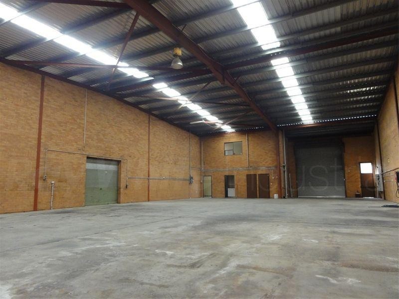 41b Garema Circuit, Kingsgrove NSW 2208