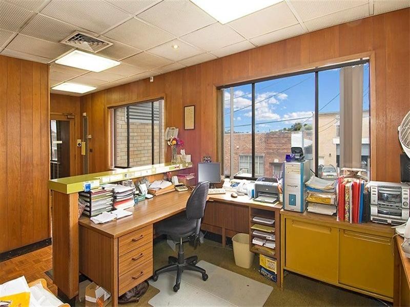 27 Chapel Street, Marrickville NSW 2204