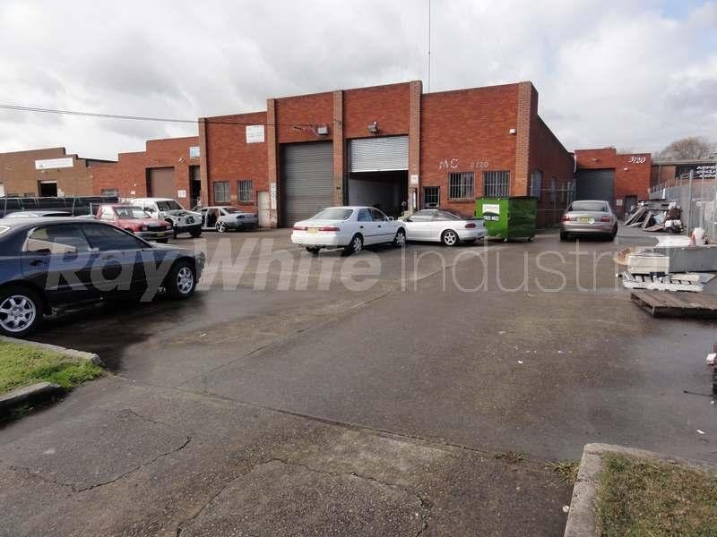 3/20 Regent Street, Moorebank NSW 2170