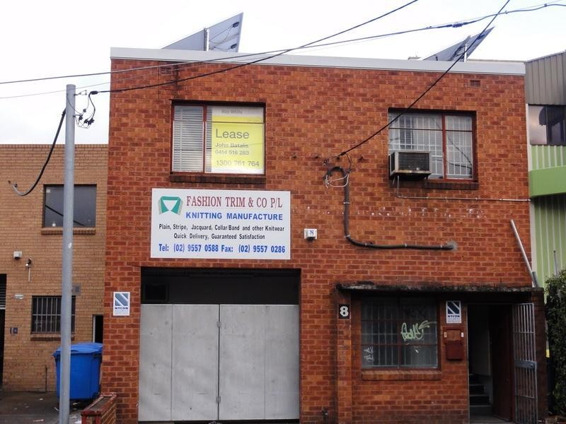 8 Shirlow Street, Marrickville NSW 2204