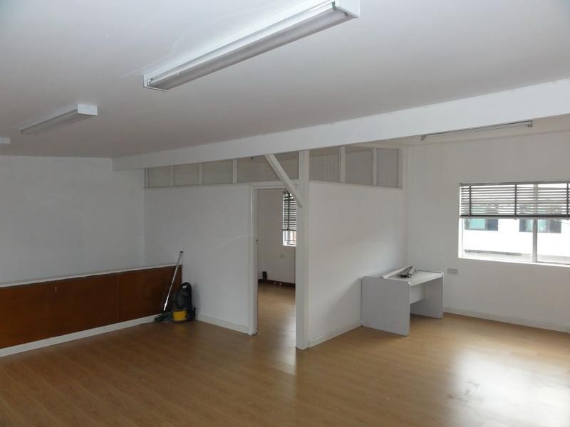 8 Shirlow Street, Marrickville NSW 2204
