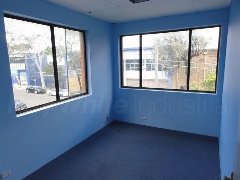 1 Smidmore Street, Marrickville NSW 2204