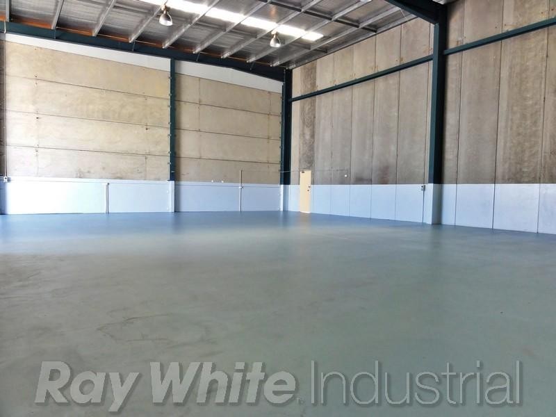 2/6-8 Mitchell Road, Moorebank NSW 2170