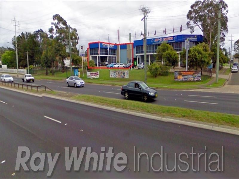 1/11 Pat Devlin Close, Chipping Norton NSW 2170