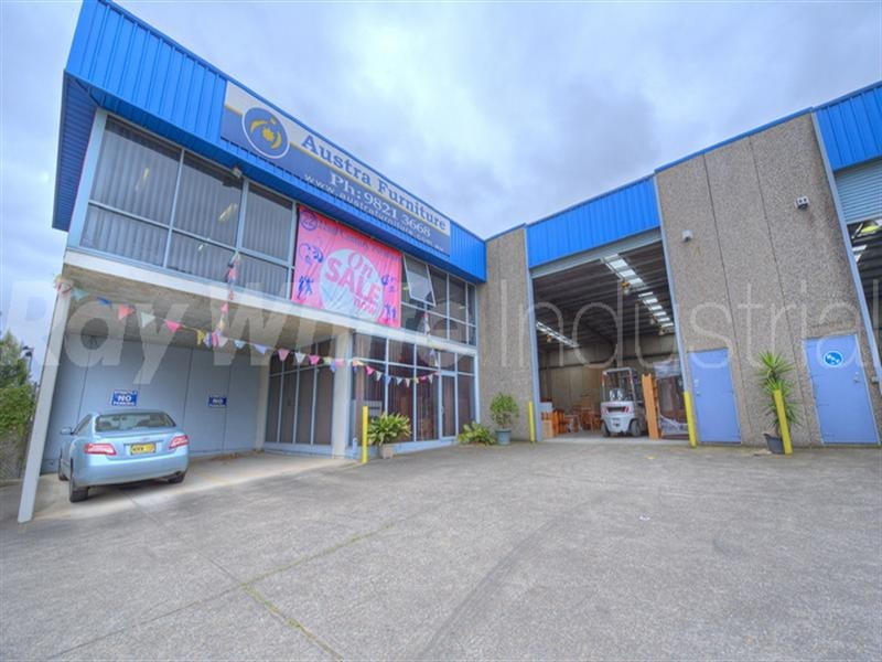 1/11 Pat Devlin Close, Chipping Norton NSW 2170