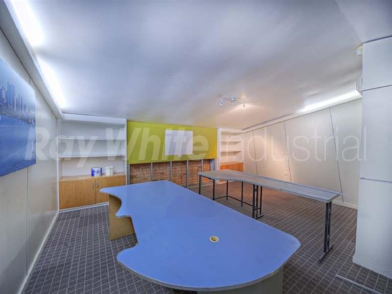 3/20 Regent Crescent, Moorebank NSW 2170