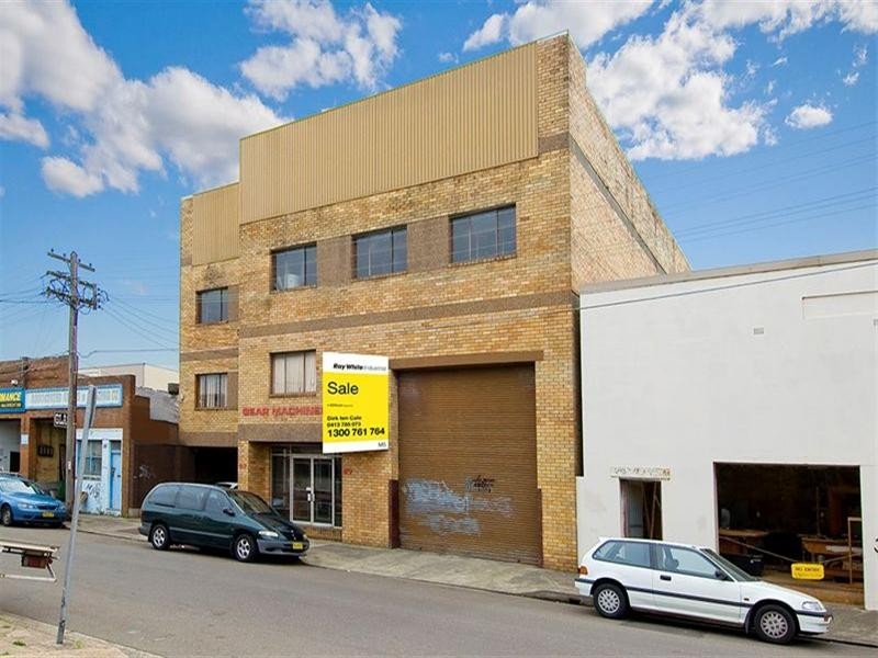 27 Chapel Street, Marrickville NSW 2204