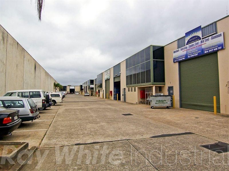 6/12 Lyn Parade, Prestons NSW 2170