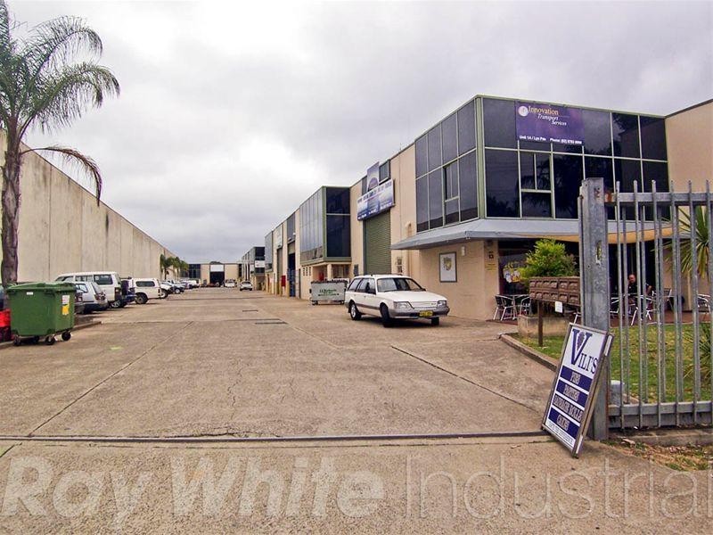 6/12 Lyn Parade, Prestons NSW 2170