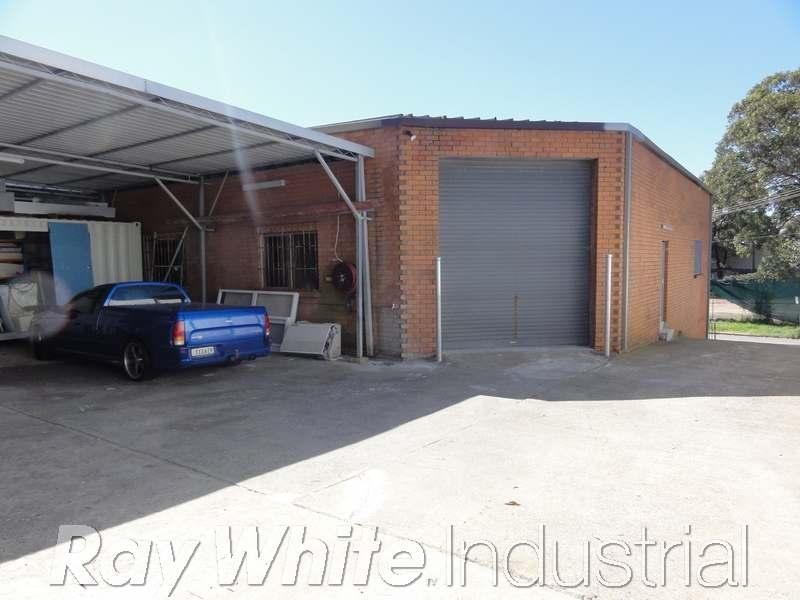 14 Depot Road Mortdale /, Peakhurst NSW 2210