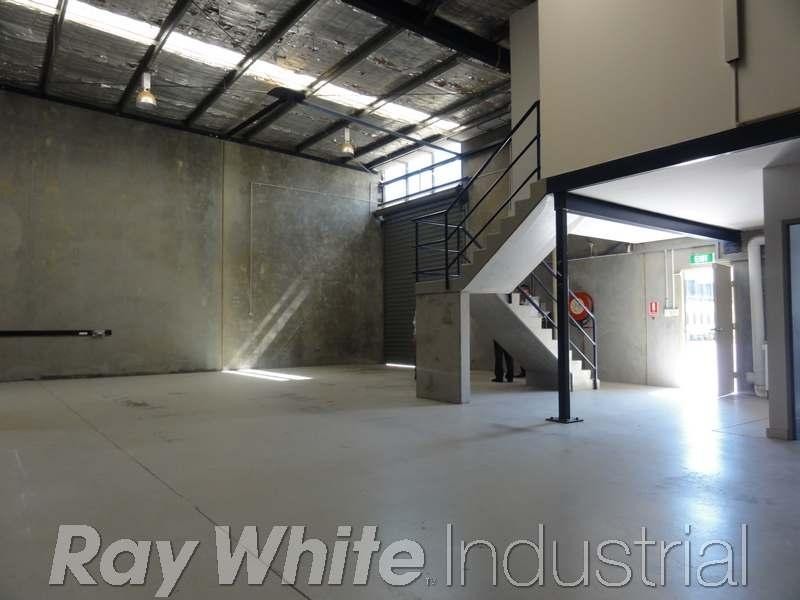 11/22-24 Norman Street, Peakhurst NSW 2210