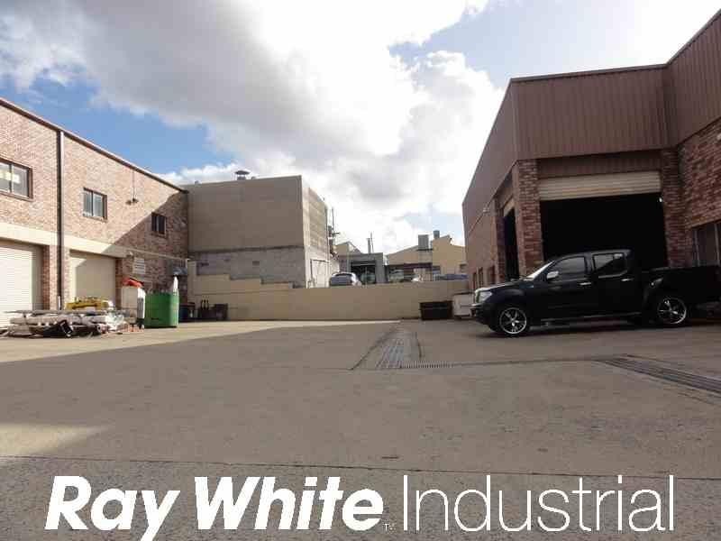 8/33-35 Stanley Street, Peakhurst NSW 2210