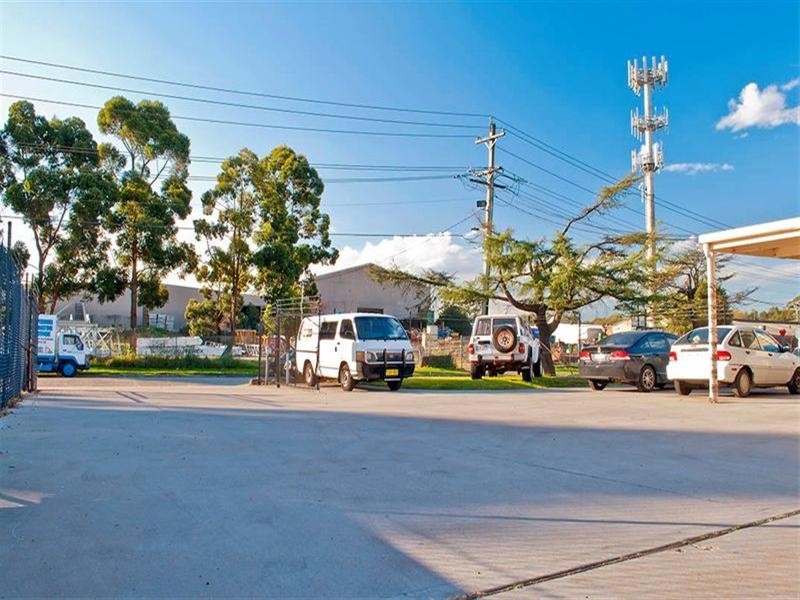 10 Seton Road, Moorebank NSW 2170