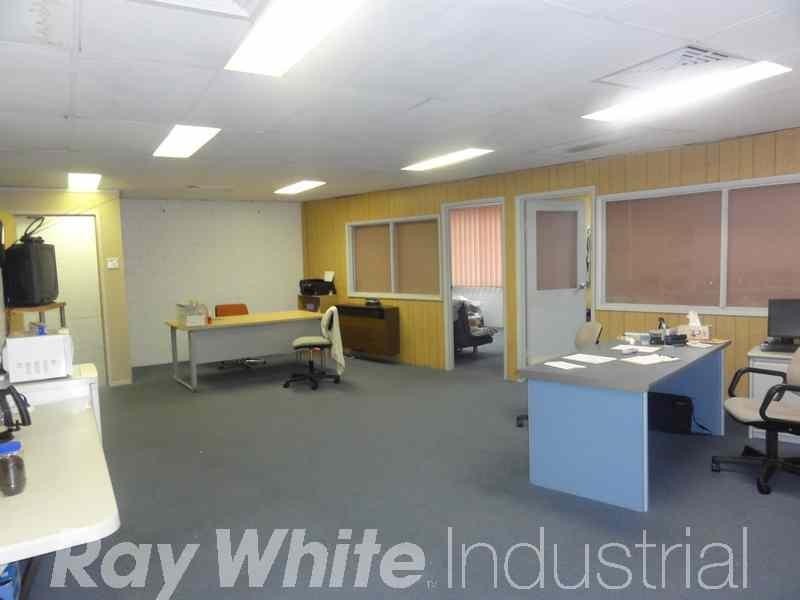 1/27-29 Garema Circuit, Kingsgrove NSW 2208