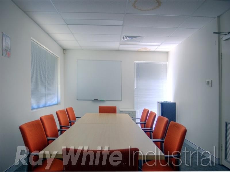 12 Centenary Avenue, Moorebank NSW 2170