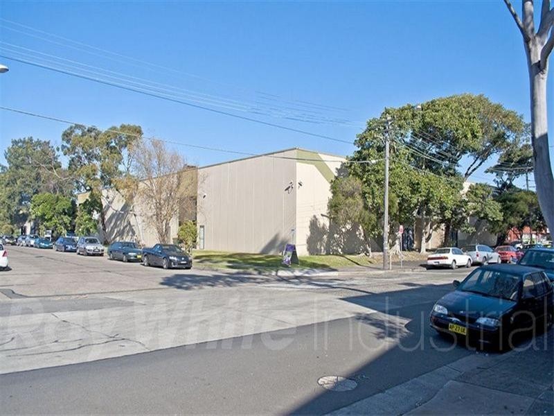 1/32 Lilian Fowler Place, Marrickville NSW 2204