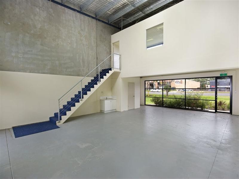 12/3 Kelso Crescent, Moorebank NSW 2170