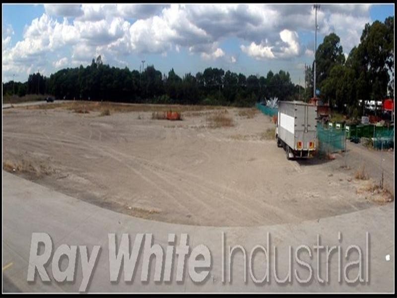 1/5 Viscount Place, Liverpool NSW 2170