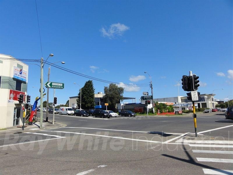 7/2A Burrows Road, St Peters NSW 2044