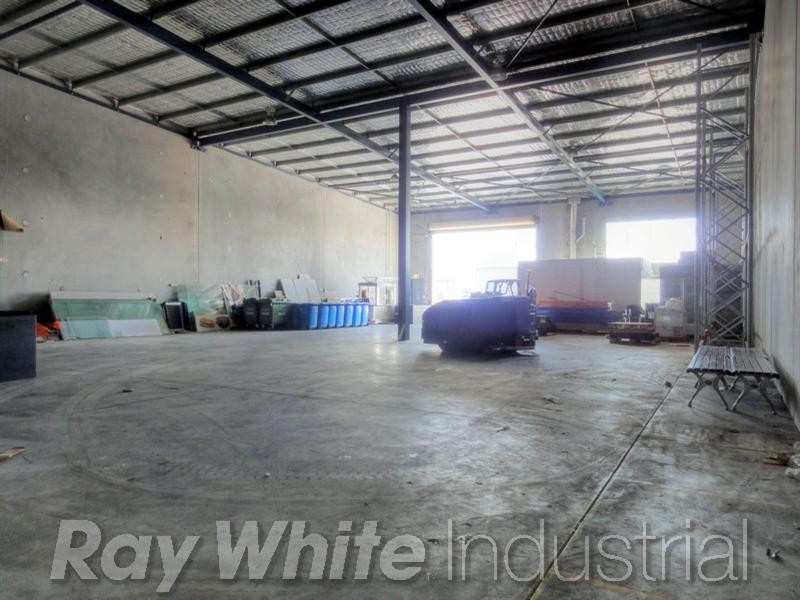 4/5 Viscount Place, Liverpool NSW 2170