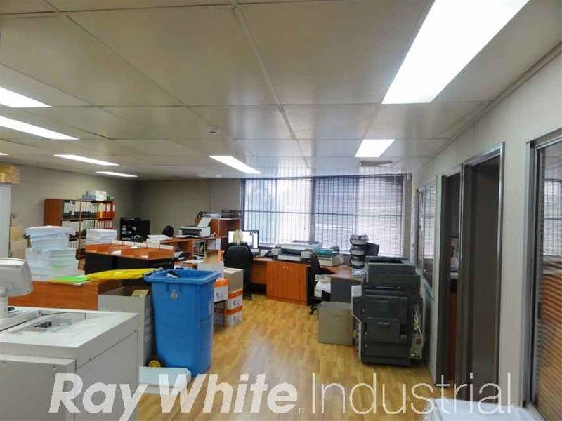 4/27-29 Garema Circuit, Kingsgrove NSW 2208